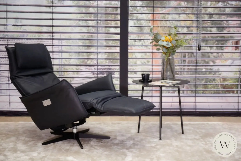 Relaxsessel Star mit motorischer Verstellung in Leder A india omega Koinor