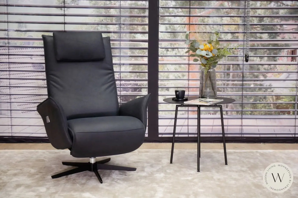 Relaxsessel Star mit motorischer Verstellung in Leder A india omega Koinor