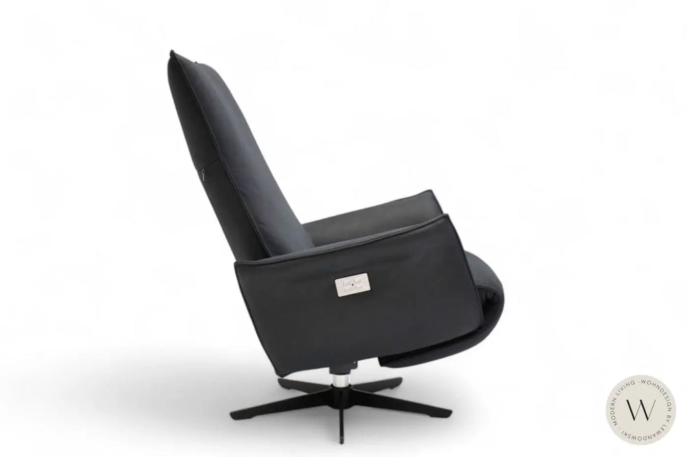 Relaxsessel Star mit motorischer Verstellung in Leder A india omega Koinor