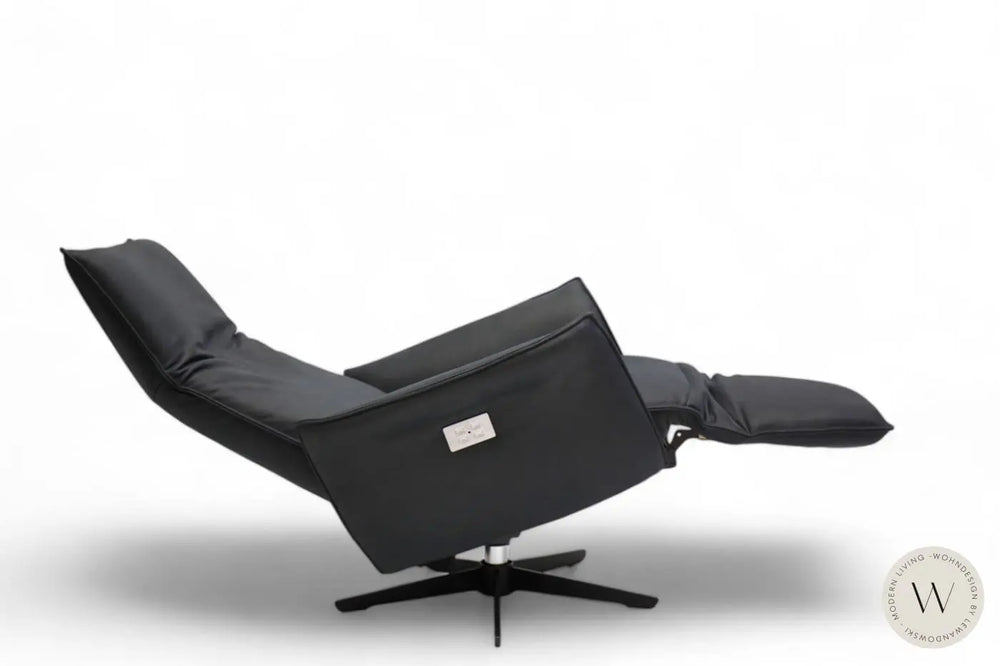 Relaxsessel Star mit motorischer Verstellung in Leder A india omega Koinor
