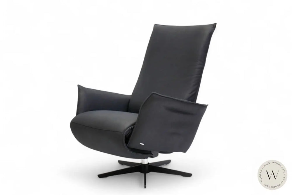 Relaxsessel Star mit motorischer Verstellung in Leder A india omega Koinor