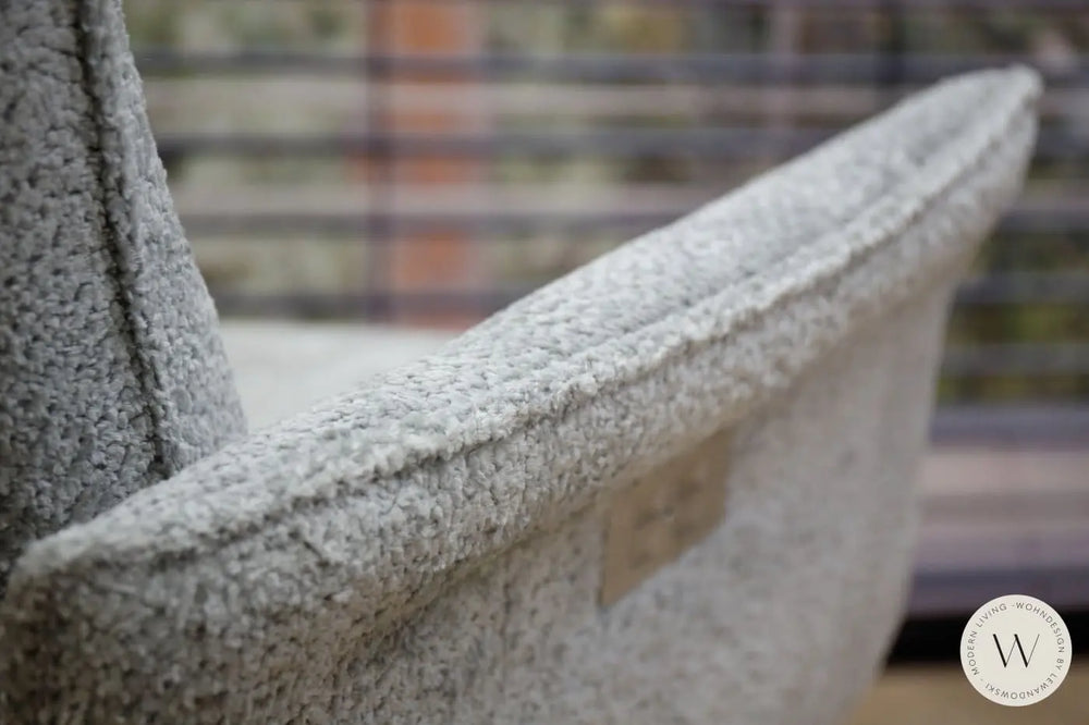 Relaxsessel Swan mit motorischer Verstellung in Stoff Space Koinor