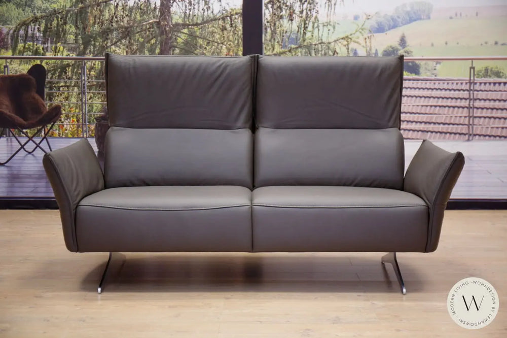 Sofagarnitur Modell Vineto in Leder B Bull carbone Koinor