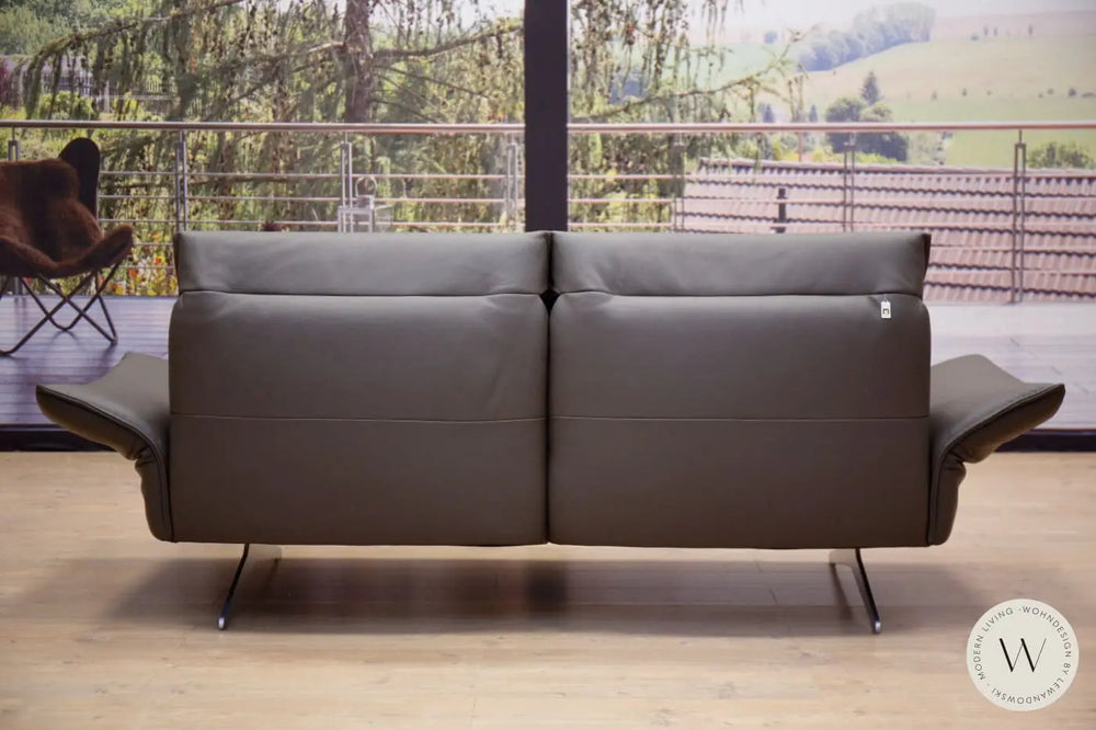 Sofagarnitur Modell Vineto in Leder B Bull carbone Koinor
