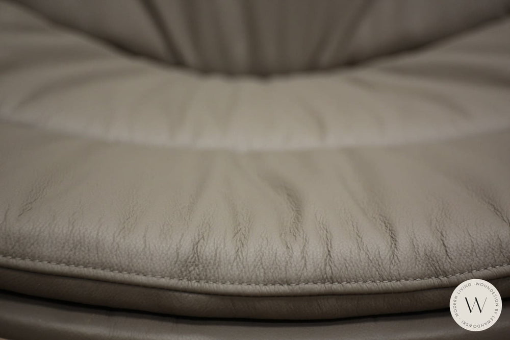 Barhocker Modell Noa in Leder Pelle 90 fango (höhenverstellbar) Ozzio®Italia