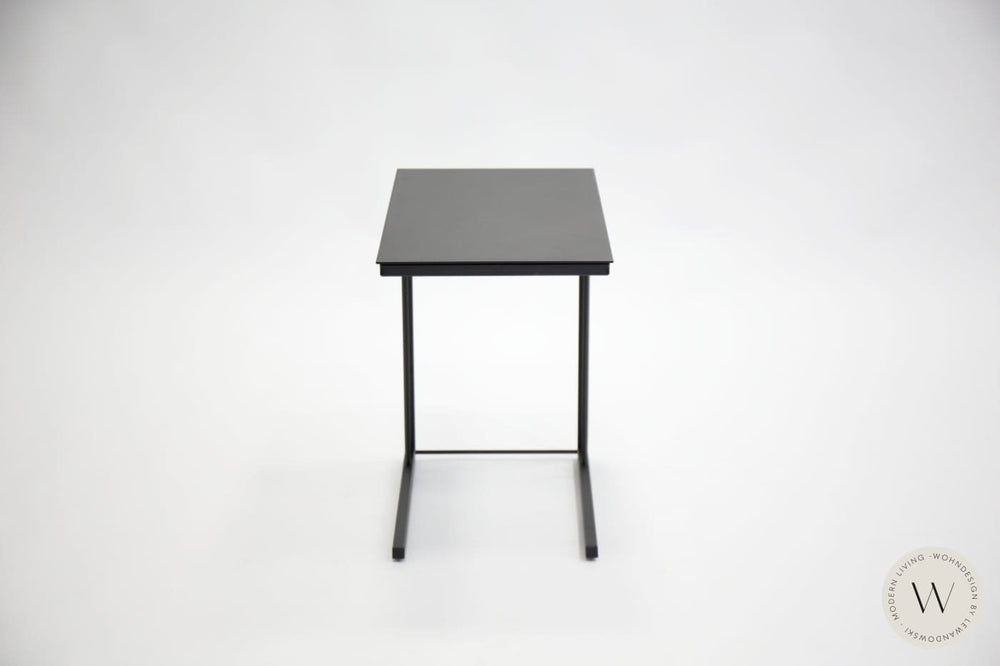 Beistelltisch Modell Scoop in Metall Bullfrog