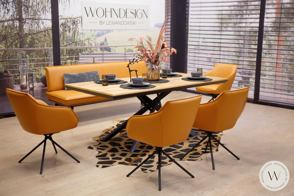 Dinnergruppe in Leder X Happy gold Koinor