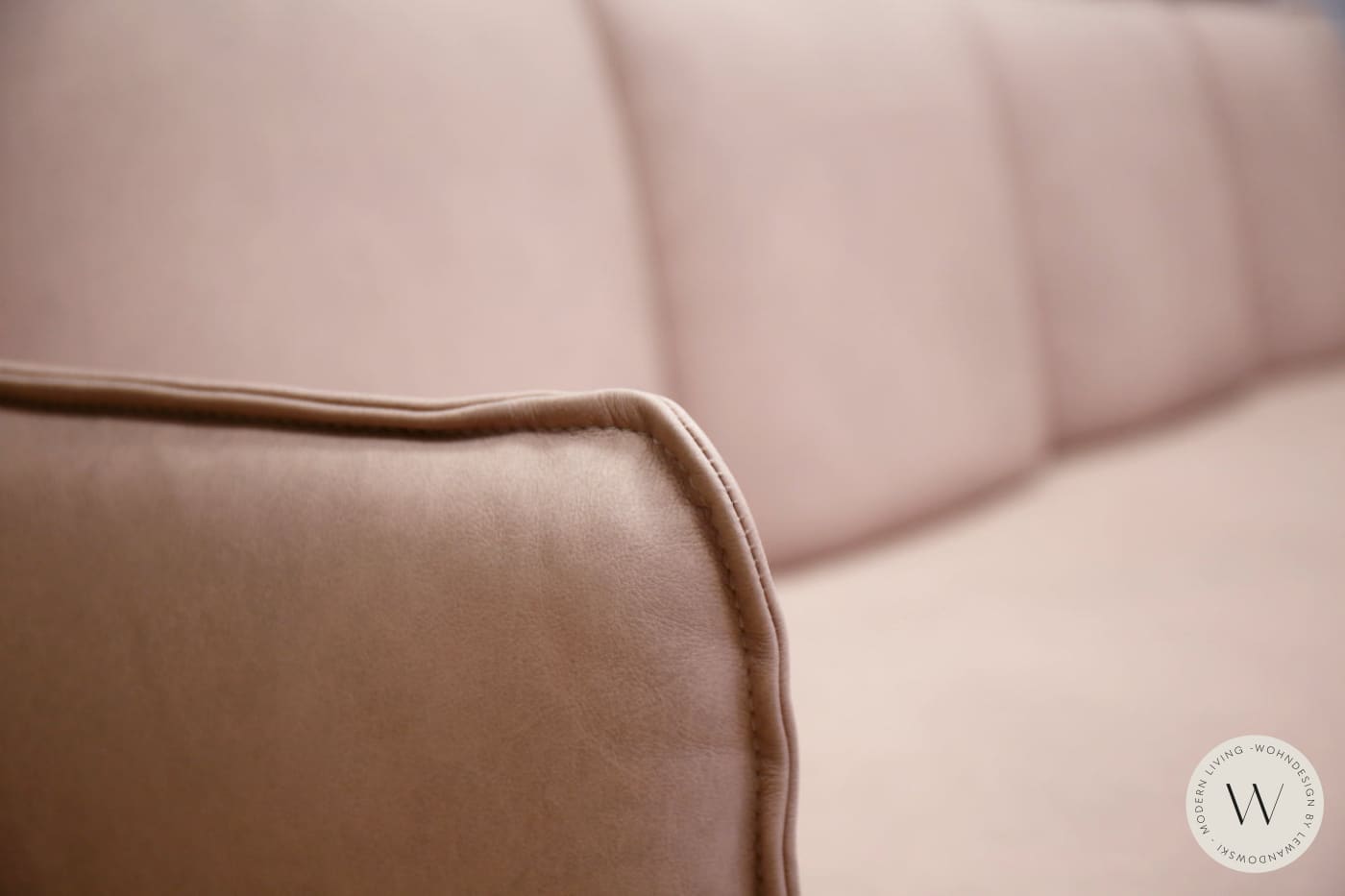 Dinnergruppe Modell 1206 Bank + 4 Stühle K+W Silaxx