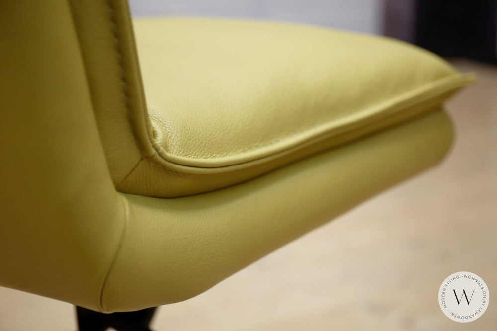 Dinnergruppe Modell Alino inkl. 4 Stühle Leder C Citrus Koinor