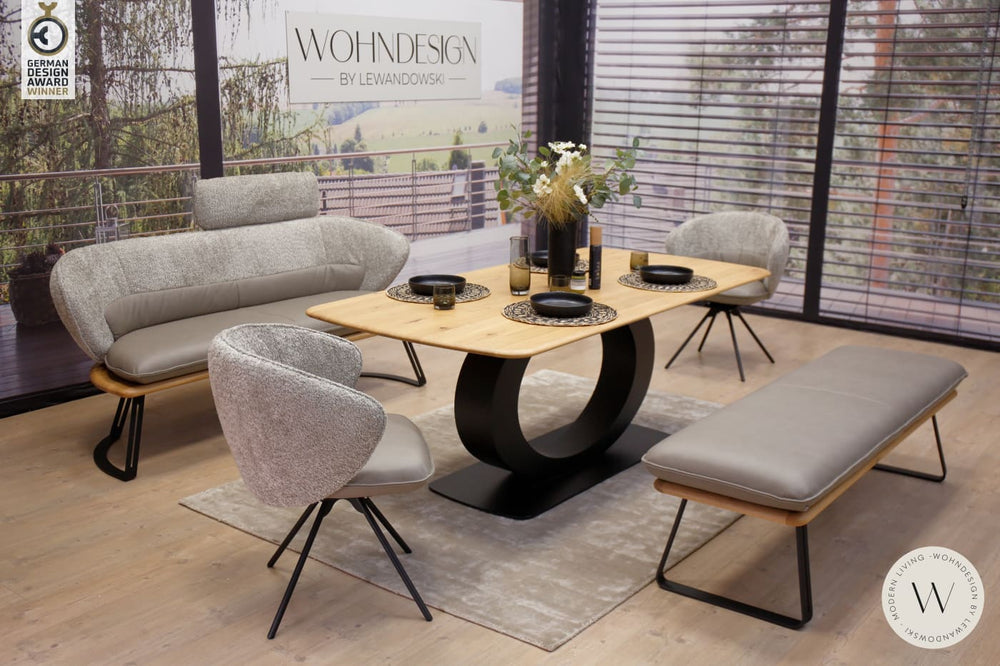 Dinnergruppe Modell Renio inkl. 2 Stühle in Leder Koinor