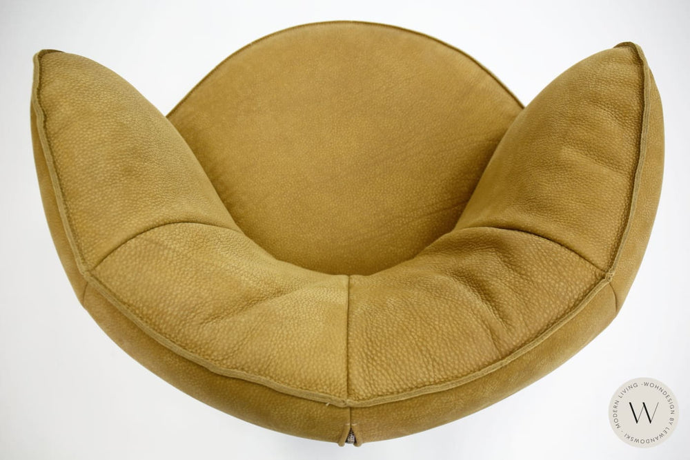 Dreh- & Schaukelsessel Donna inkl. Hocker in Leder Rhino curry Bullfrog