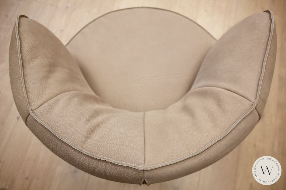 Dreh- & Schaukelsessel Donna mit Hocker in Leder Rhino Bullfrog