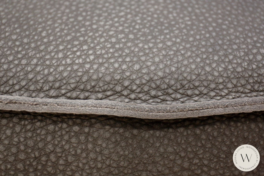 Dreh- und Schaukelsessel Donna mit Hocker in Leder Rhino elefant Bullfrog