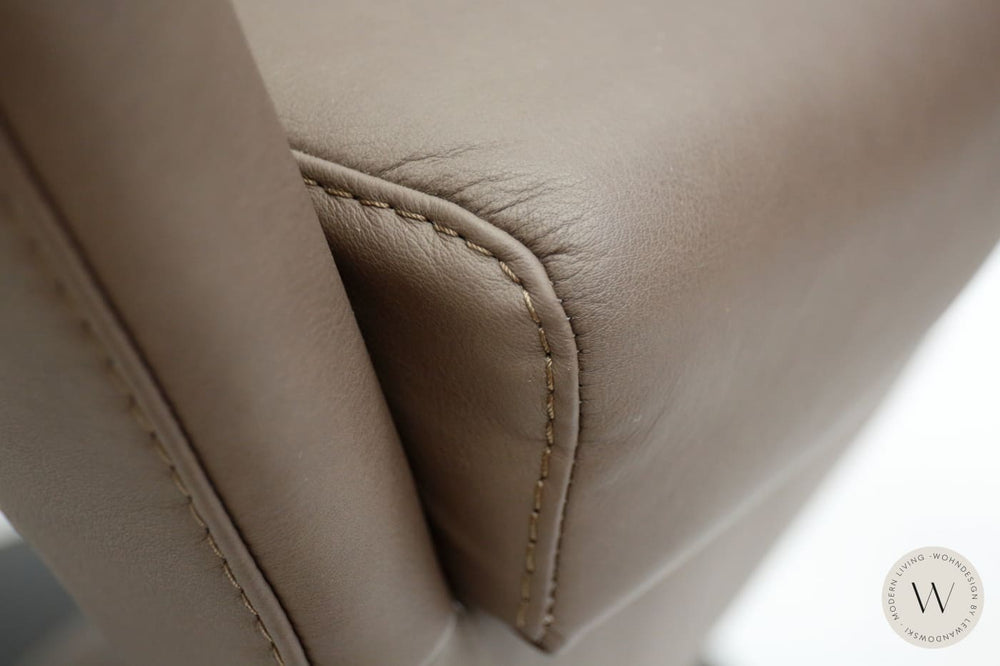 Drehsessel 6267 (4 Stück) in Leder Cloud K+W Silaxx