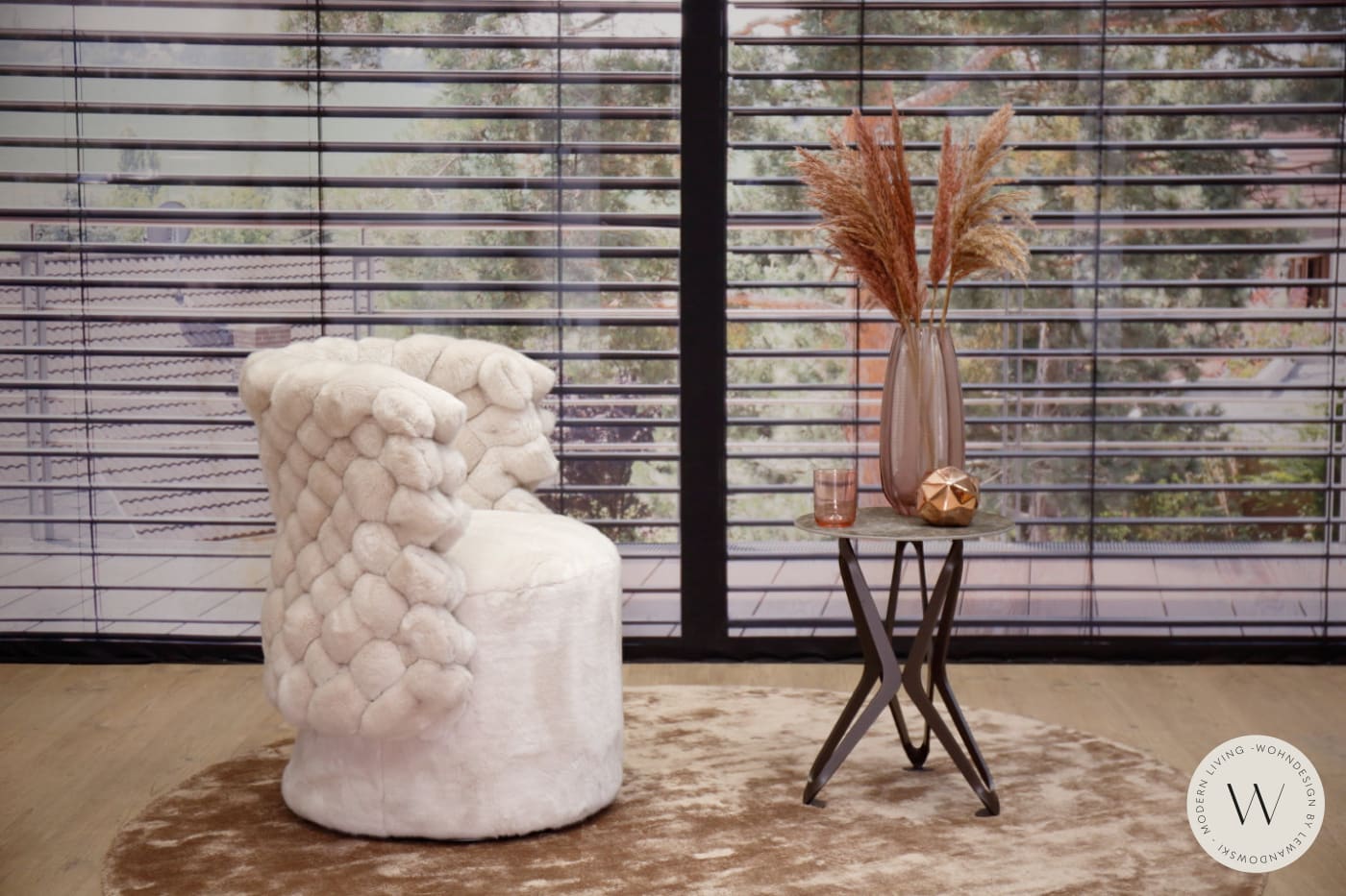 Drehsessel Modell Giuggiola in Plüsch Calia Italia