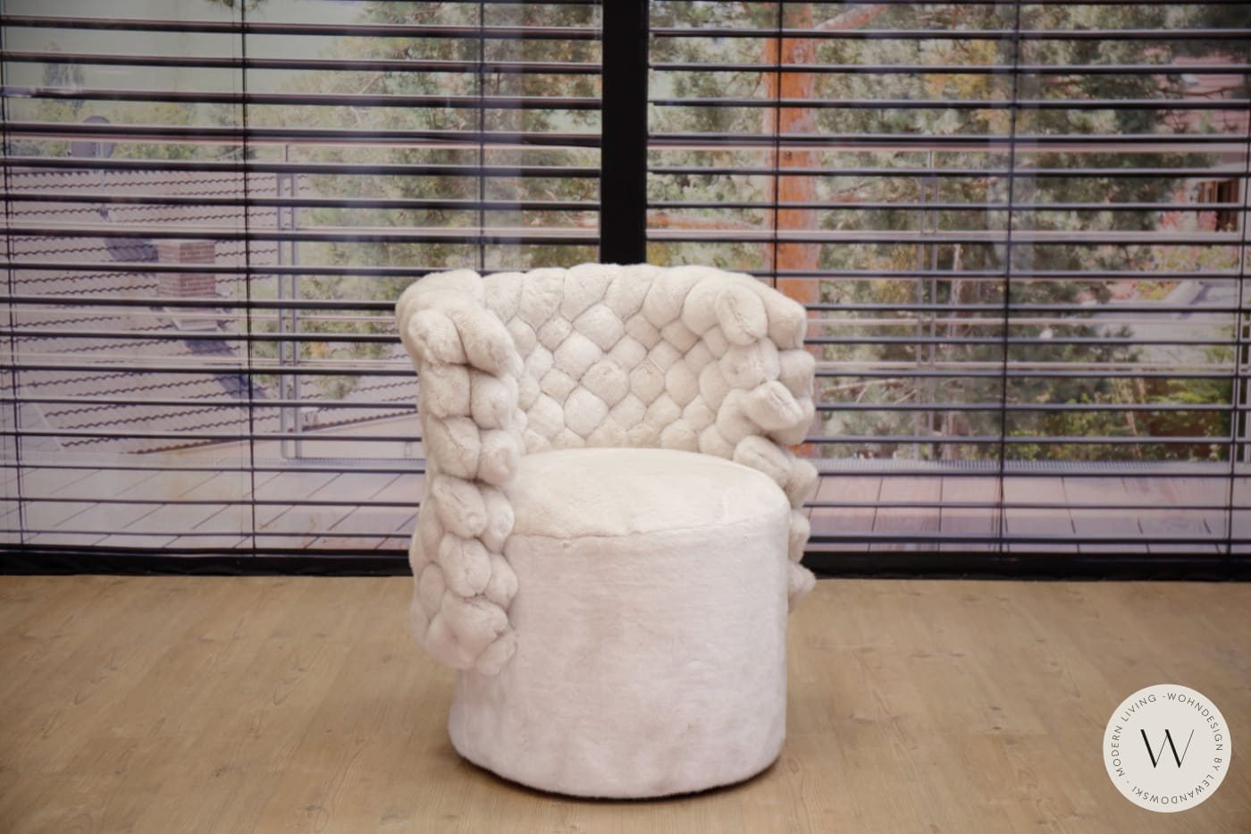 Drehsessel Modell Giuggiola in Plüsch Calia Italia