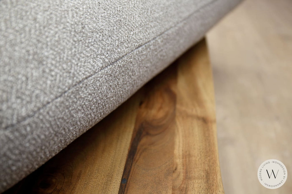 Eckgarnitur Marilyn in Stoff Fame13-26 und Wildnussaum Koinor