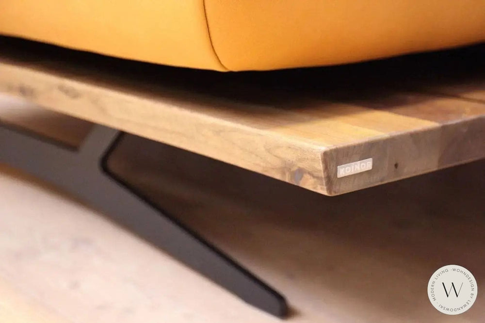 Eckgarnitur Modell Marilyn Leder A India sun mit Wildnussbaum Koinor