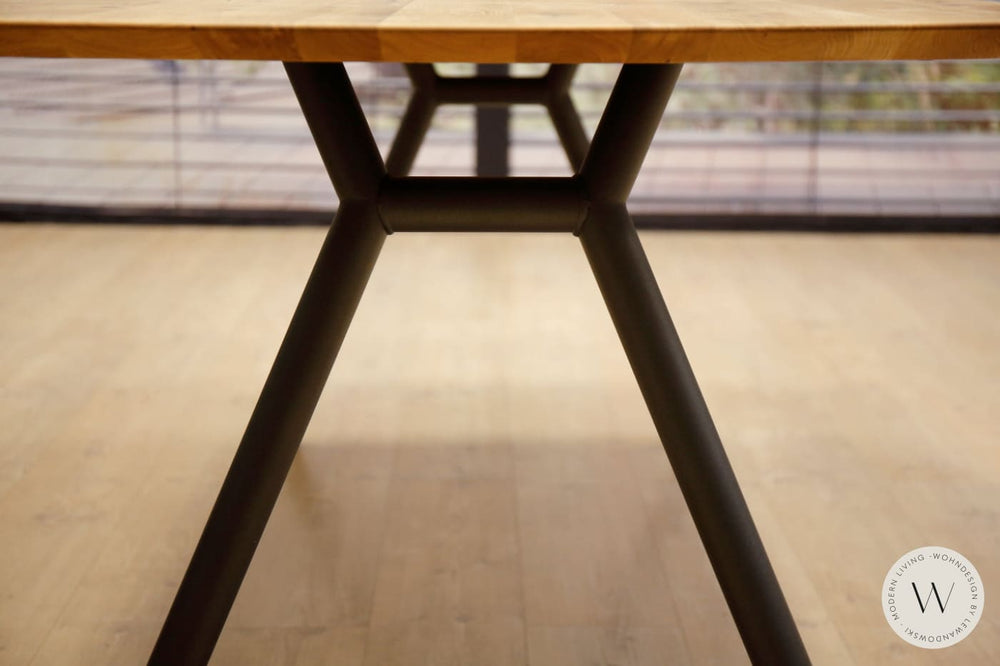 Esstisch Modell Table Talk Eiche massiv bert plantagie