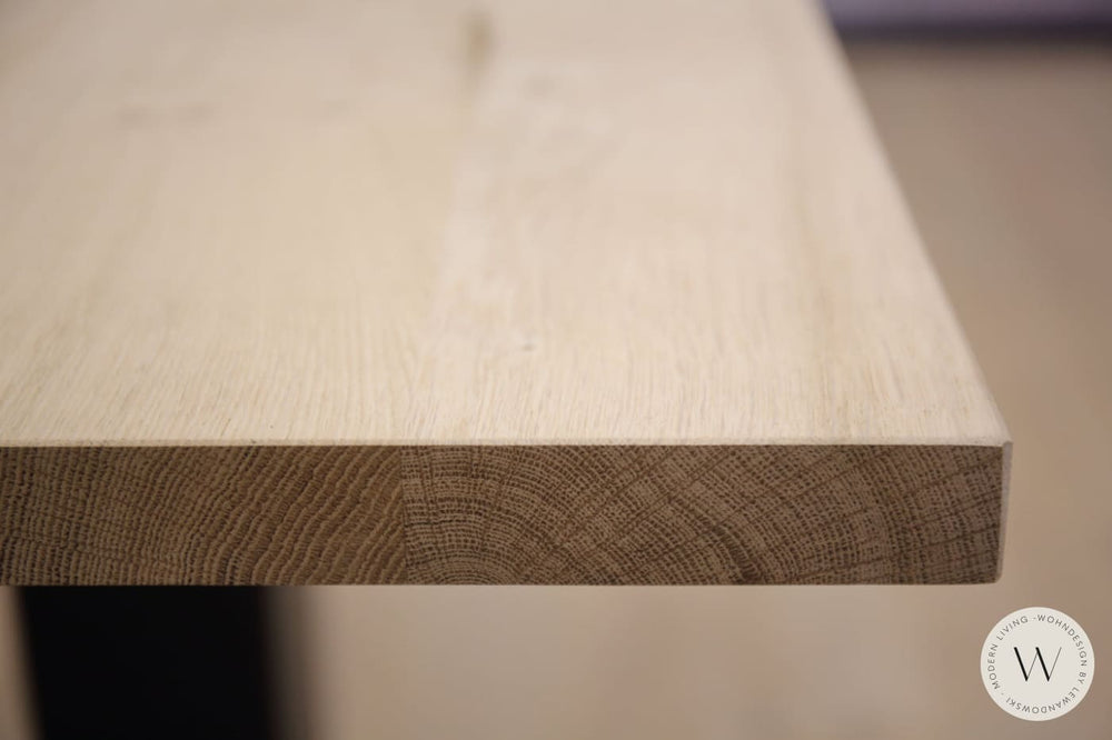 Esstisch Thekla in Alteiche Bullfrog