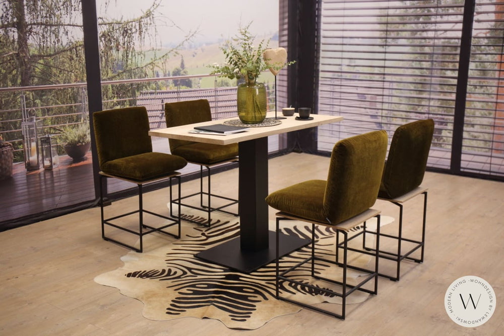 Esstisch Thekla in Alteiche Bullfrog