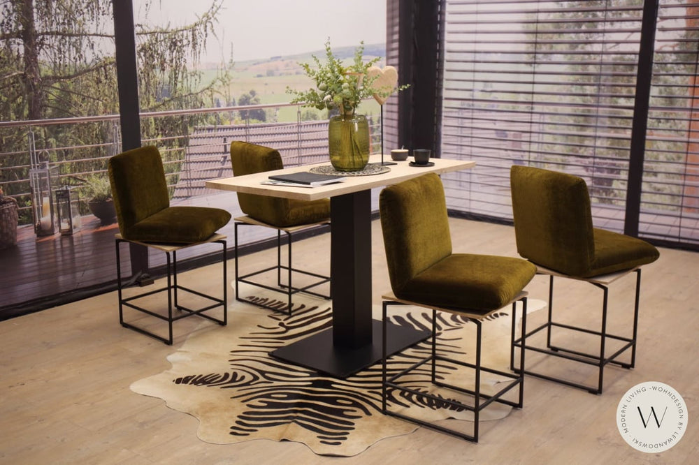 Esstisch Thekla in Alteiche Bullfrog