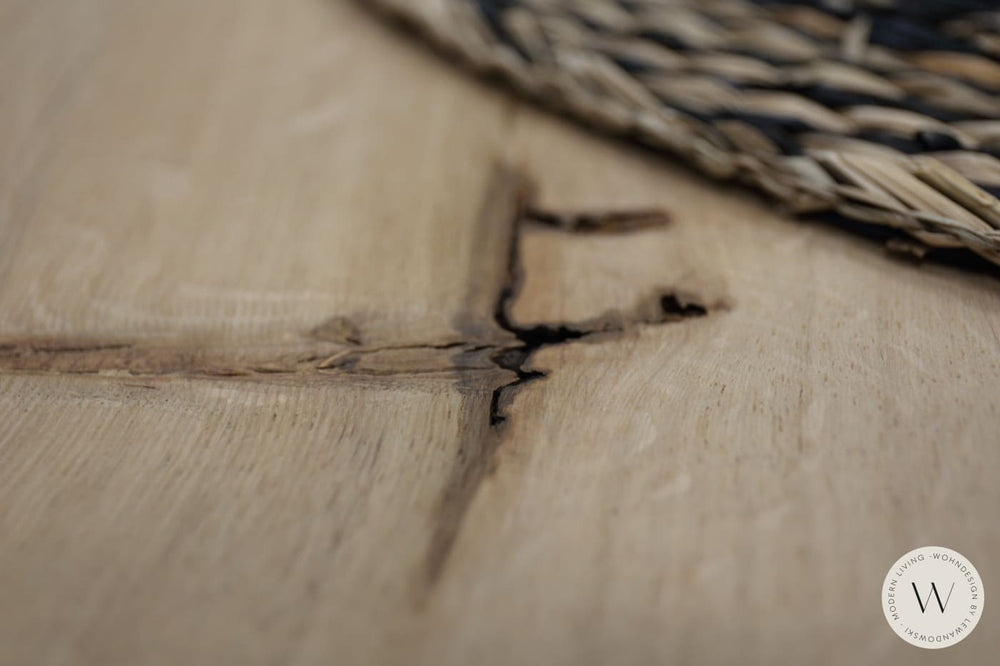 Esstisch Thekla in Alteiche Bullfrog