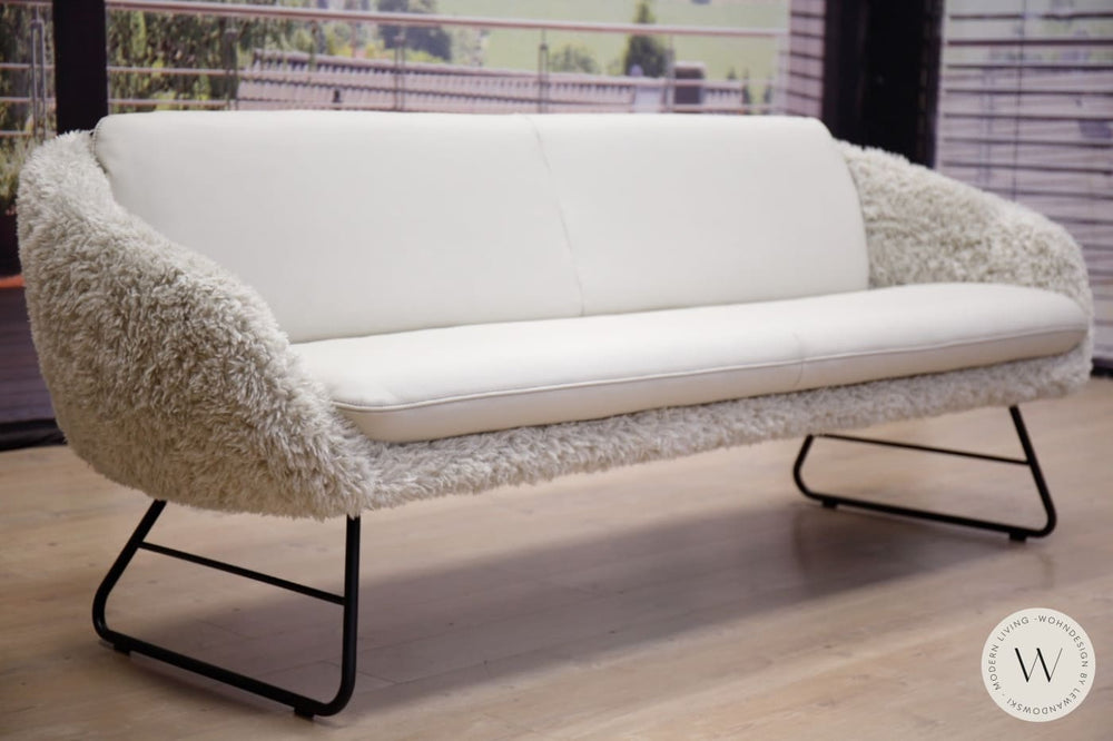 Esszimmerbank Modell Boneo in Leder B Bull perla Koinor