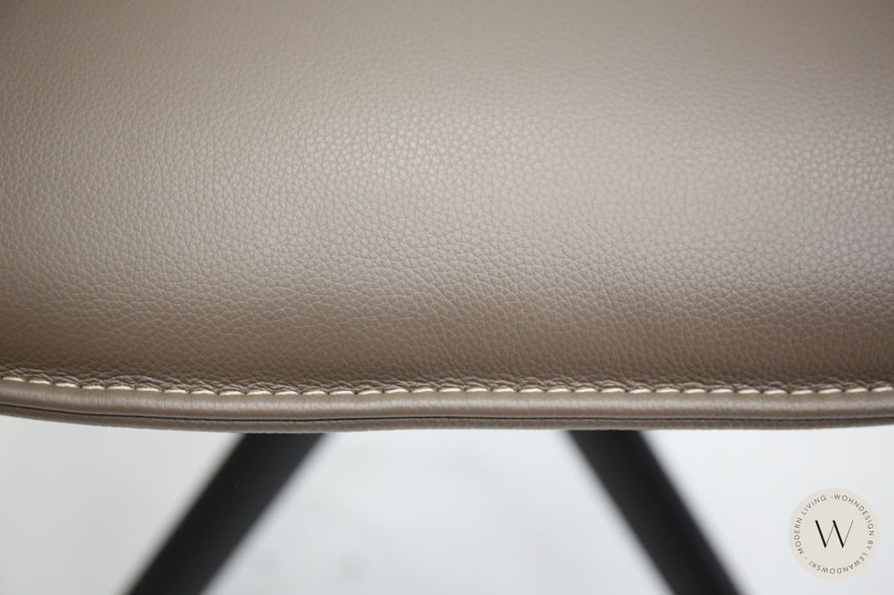 Esszimmerstuhl Modell 1285 SASR in Leder X Happy oak Koinor