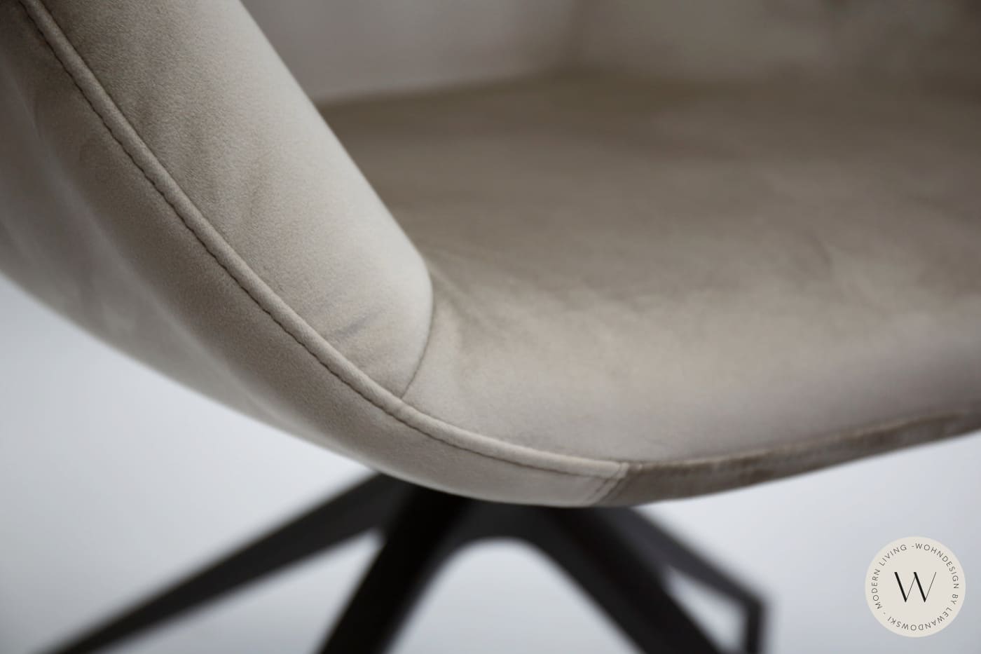 Esszimmerstuhl Modell Halia in Stoff Corda Velvet (4 Stück) Ozzio®Italia