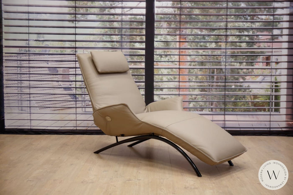 Joleen Relaxliege P4 in Leder C Family lehm Koinor