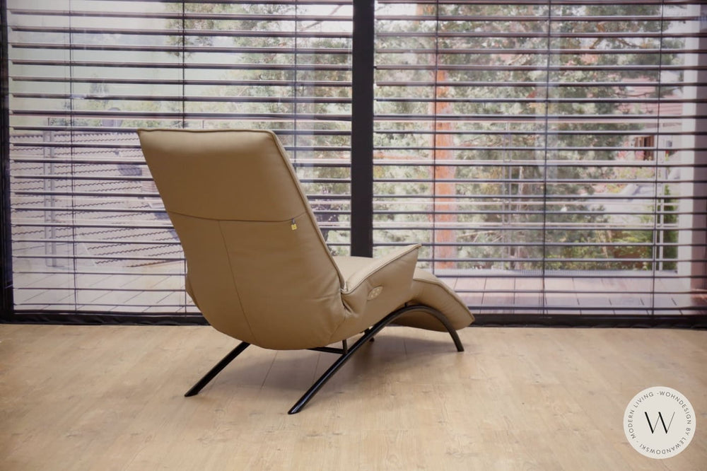 Joleen Relaxliege P4 in Leder C Family lehm Koinor
