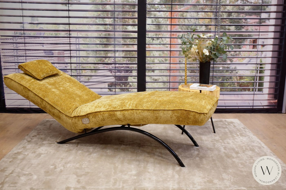 Jonas Relaxliege inkl. Nackenkissen in Stoff Glow Koinor