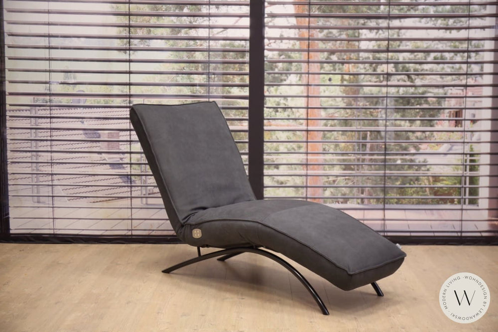 Jonas Relaxliege P4 elektrisch in Leder A India omega Koinor