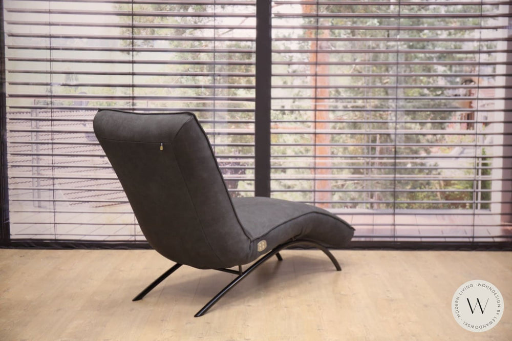 Jonas Relaxliege P4 elektrisch in Leder A India omega Koinor
