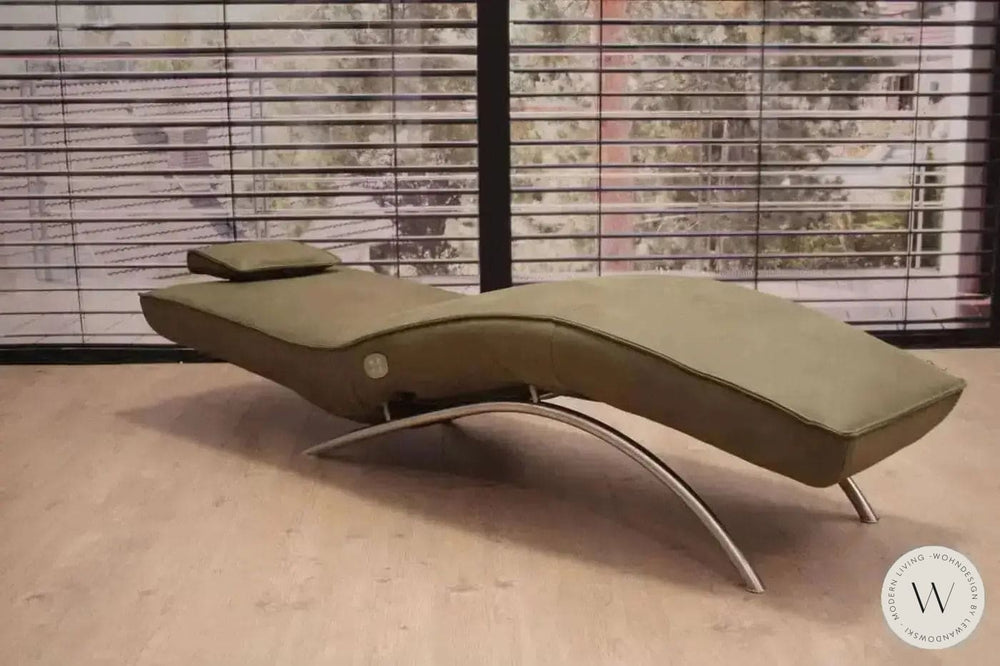 Jonas Relaxliege P4 elektrisch in Leder A India verde Koinor
