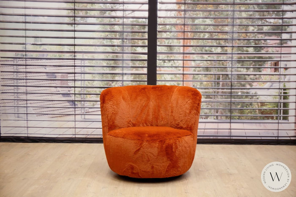 Modell Donna inkl. Hocker in Stoff Fuzzy Bullfrog