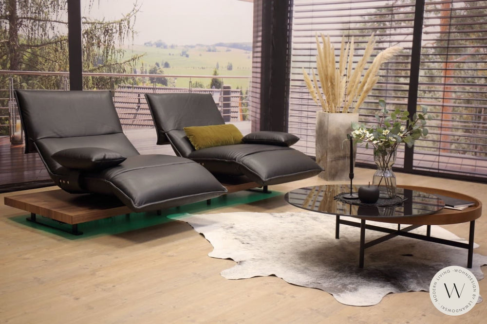 Modell Edit 2 in Leder A Soft noir Koinor
