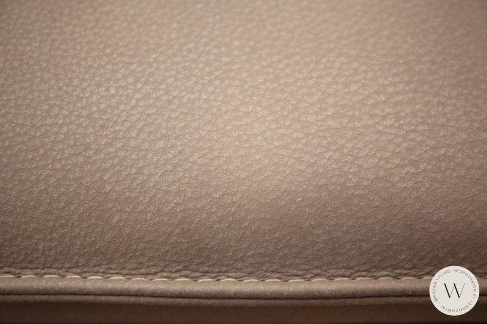 Modell Edon C2 Sofa in Leder A India rhino Koinor