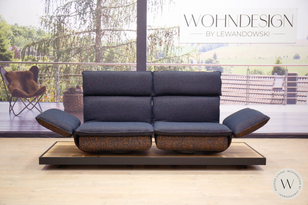 Modell Edon C5 Sofa in fine Stoff Noto + Feel Me Koinor