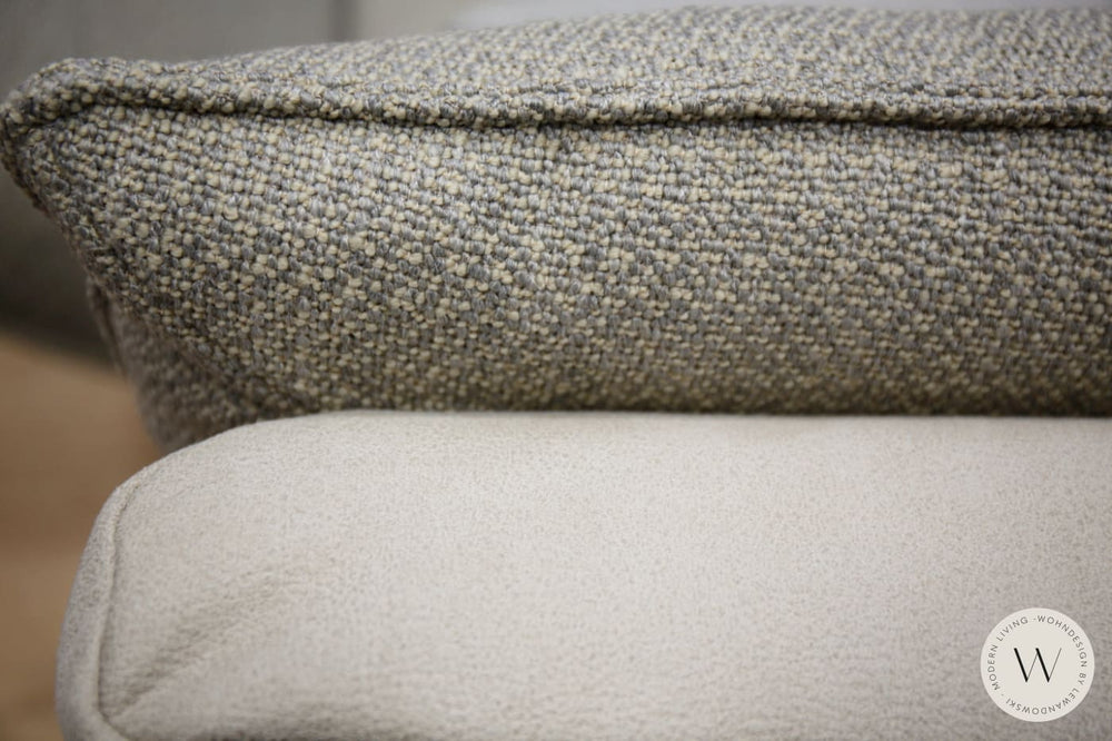 Modell Edon C5 Sofa in Stoff Kaleido mit Metallrahmen Koinor