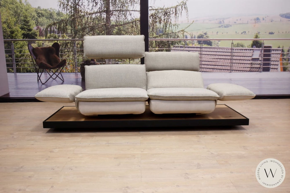 Modell Edon C5 Sofa in Stoff Kaleido mit Metallrahmen Koinor