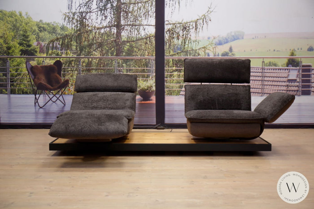 Modell Edon C5 Sofa in Stoff Space mit Metallrahmen Koinor
