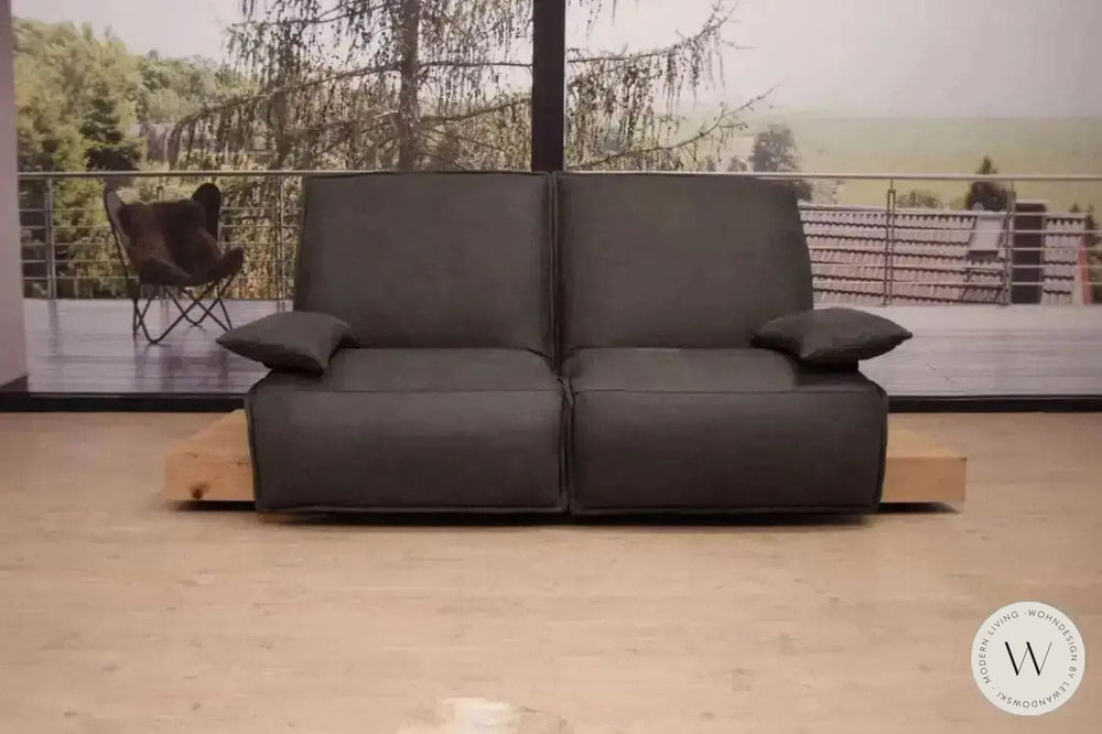 Modell Epos 3 Sofa C in Leder A India omega Koinor
