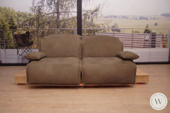 Modell Epos 3 Sofa C in Leder D Denver Koinor