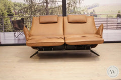 Modell Evita Sofa EHM in Leder B Toro whisky Koinor