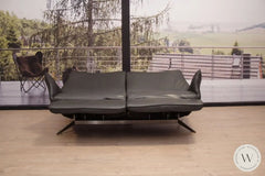 Modell Evita Sofa EM in Leder A Soft noir Koinor