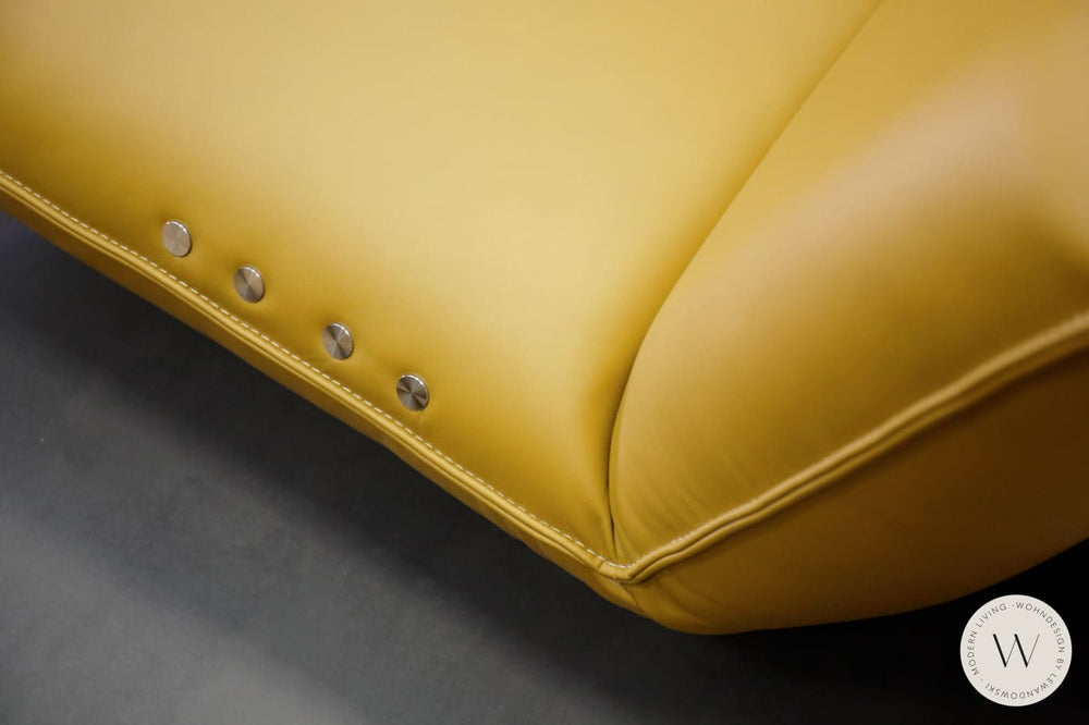 Modell Experio Sofa C3 in Leder D Dolce Bee Koinor