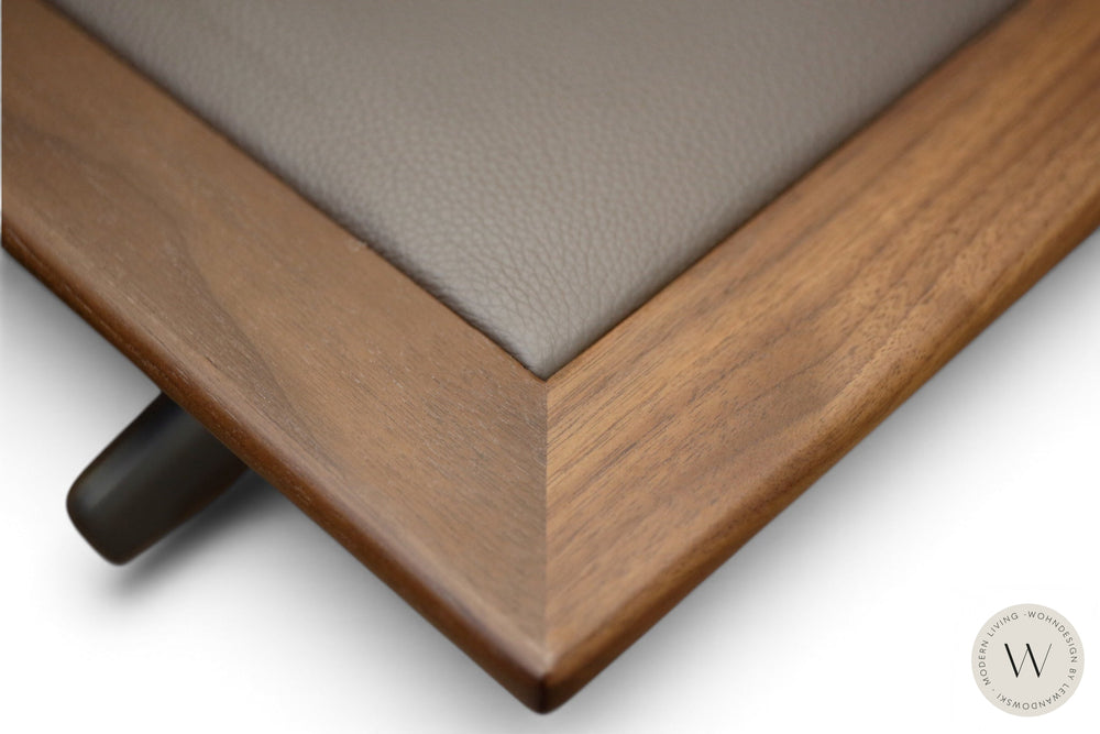 Modell Fieno mit Massivholzrahmen in Leder X Happy oak - Couchgarnituren