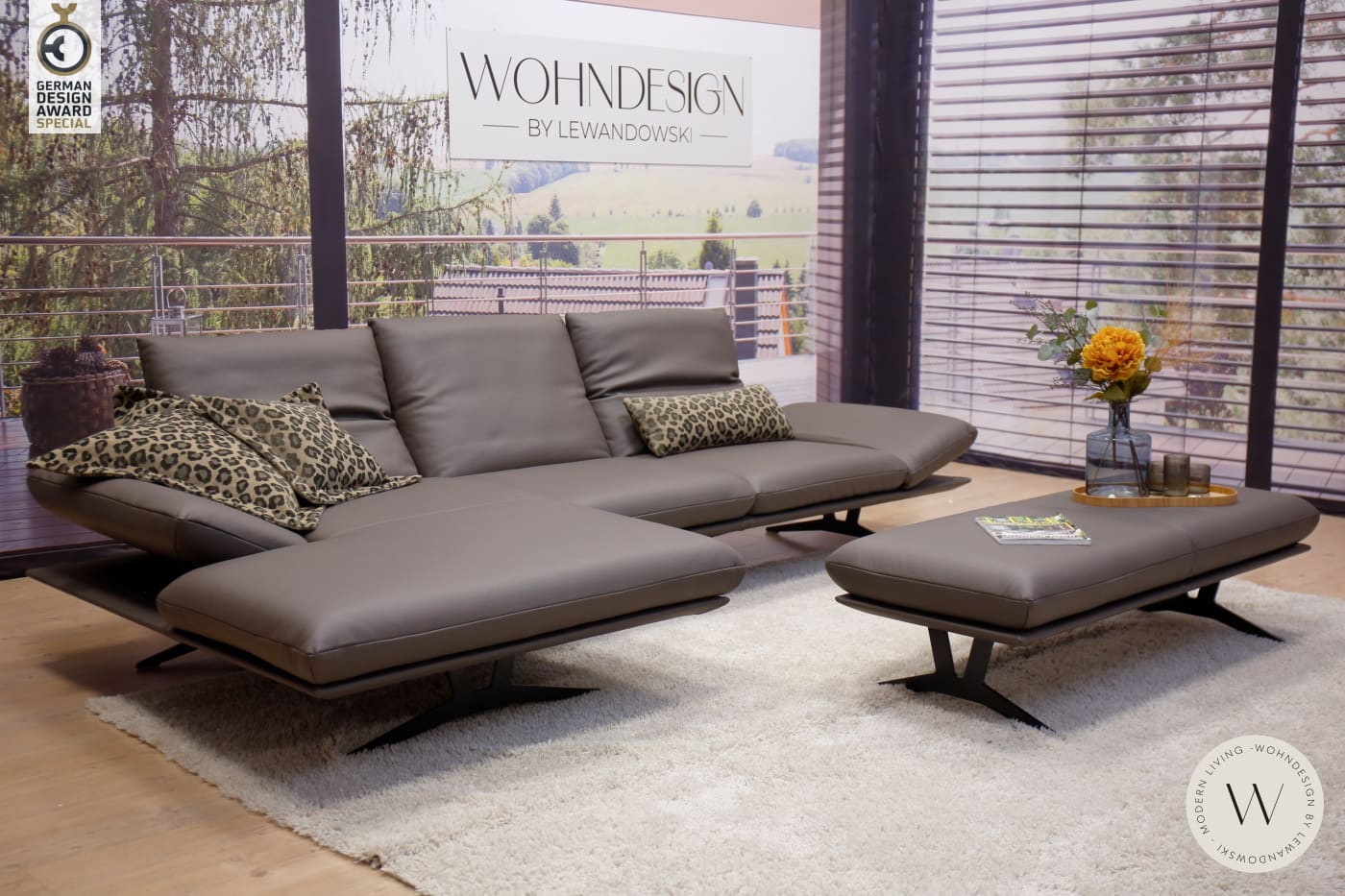 Modell Francis in Leder B Bull carbone